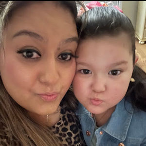 Meet your Posher, Mayra